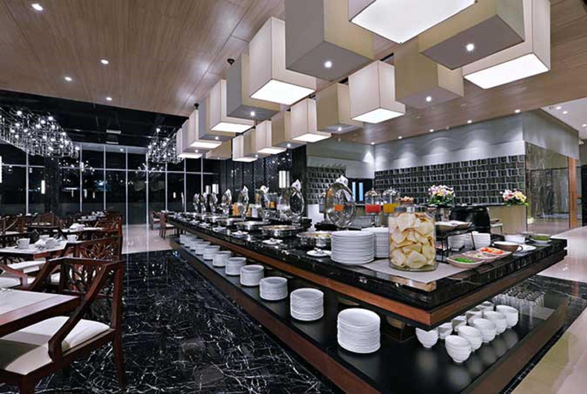 Aston Pasteur Hotel Бандунг Екстериор снимка